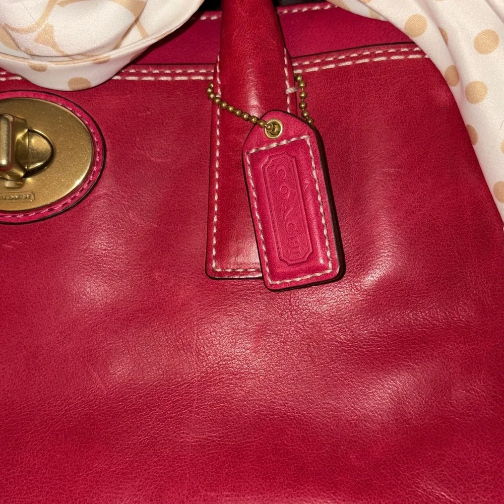 Coach Madeline bag - pink with tan bow - Picture 8 of 17
